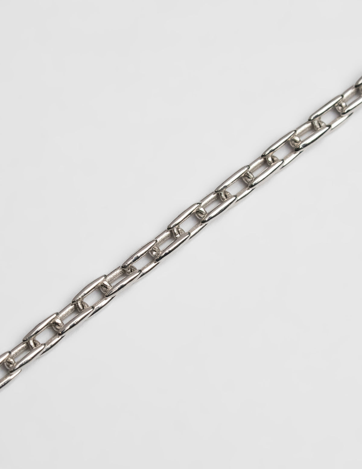 Elongated Link Chain