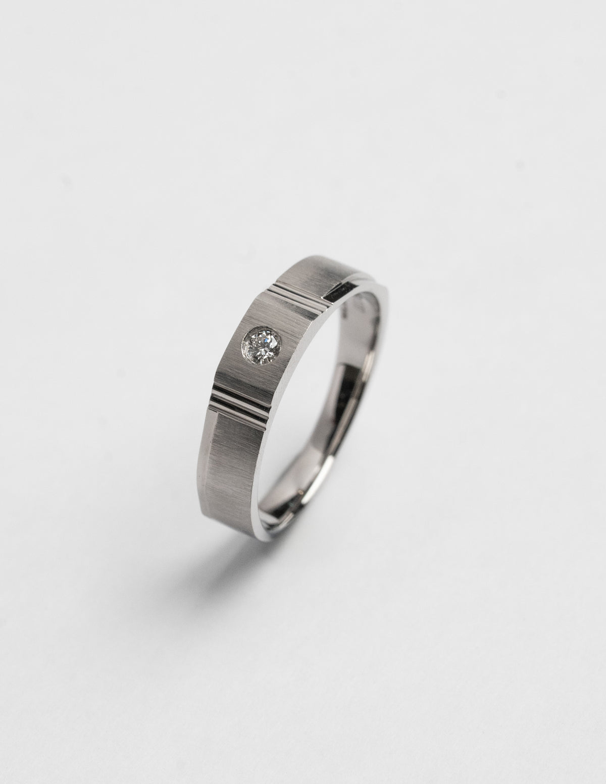 Accent Line Ring