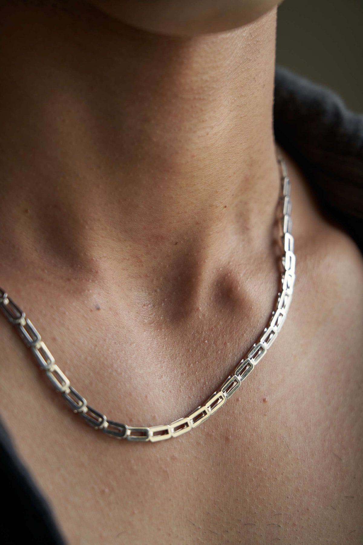 Paper clip chain